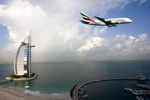 فرود اضطراری بوئینگ 777 امارات